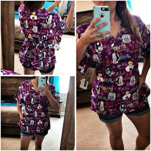 Scrub Top 🖤Tie Back Disney Villains🧡